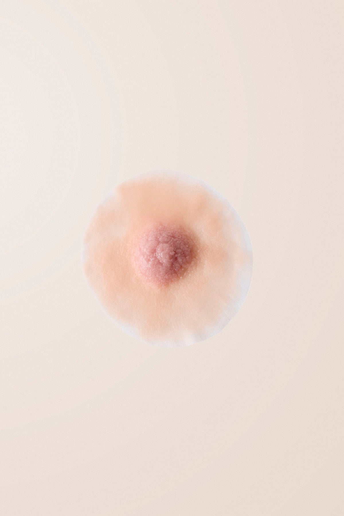 Comment choisir la bonne teinte de prothèse mamelon ? Image